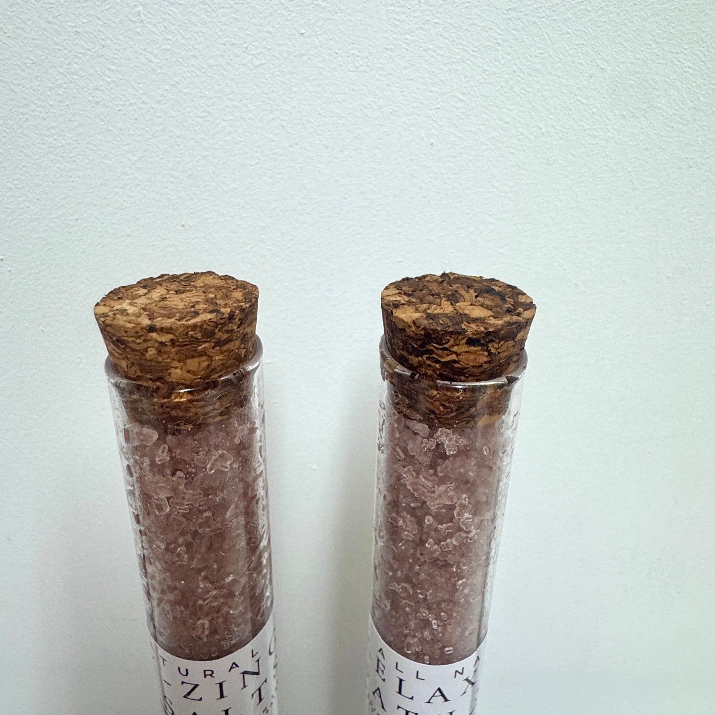 (NLB) RELAX-ZING BATH SALTS TEST TUBE COSMETIC FLAW x 1 AVAILABLE