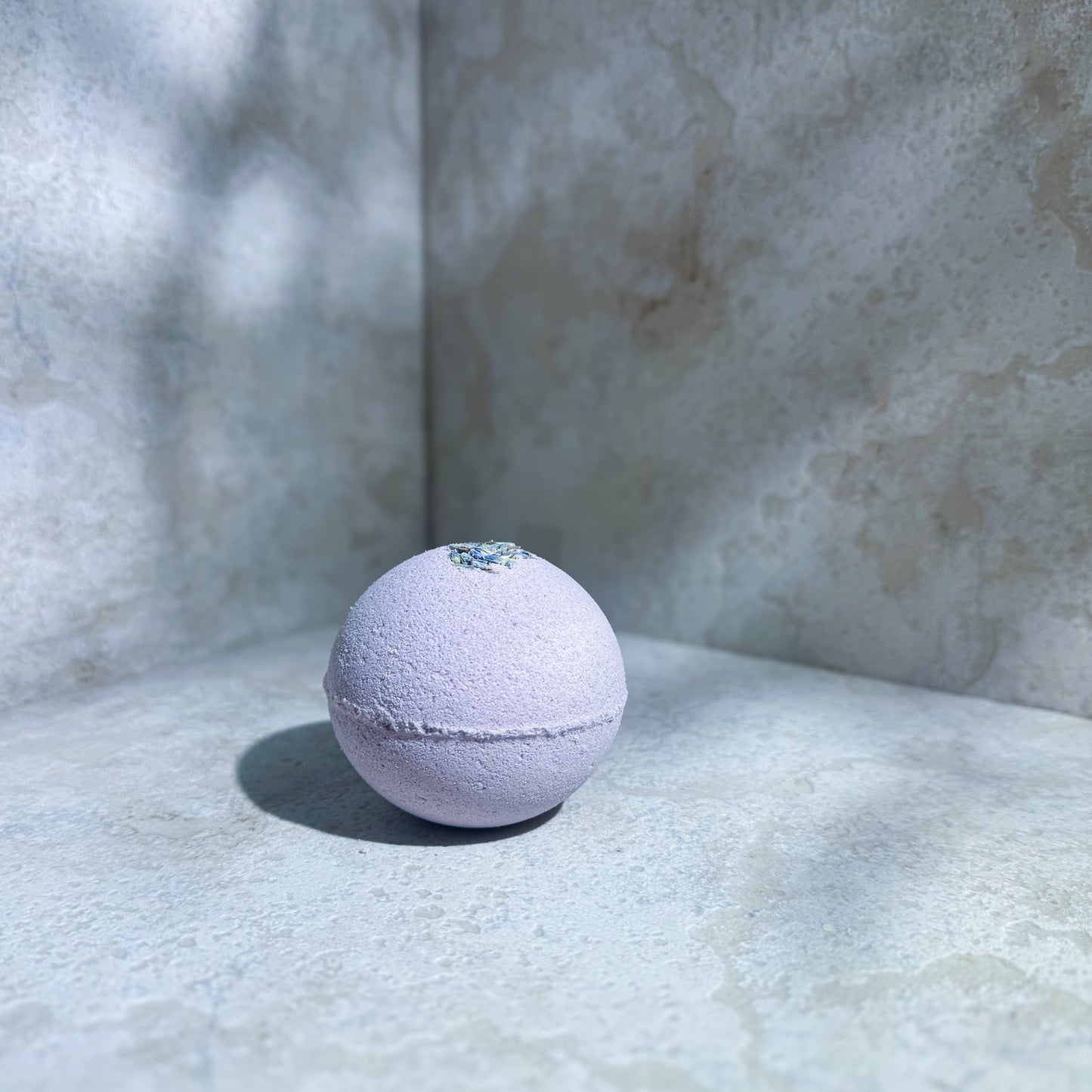 LAVENDER MOON BATH BOMB