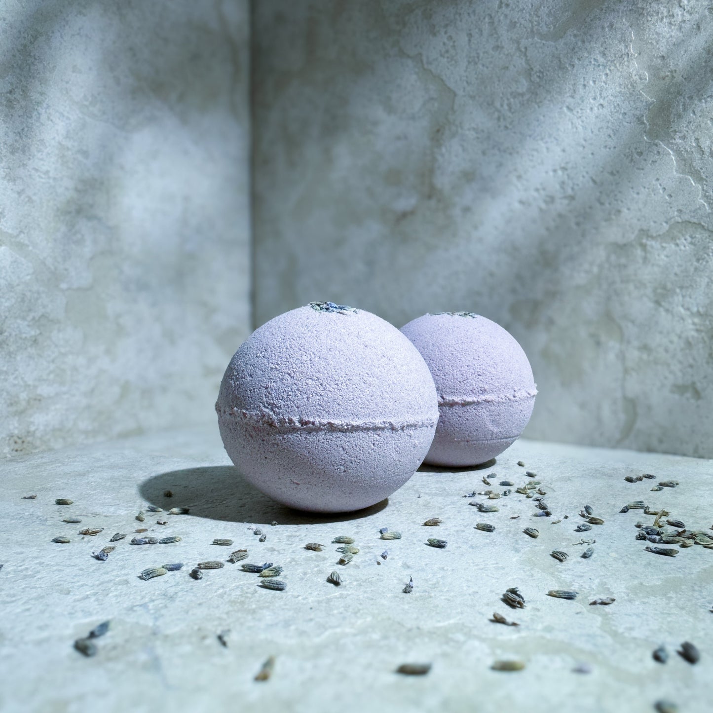 LAVENDER MOON BATH BOMB