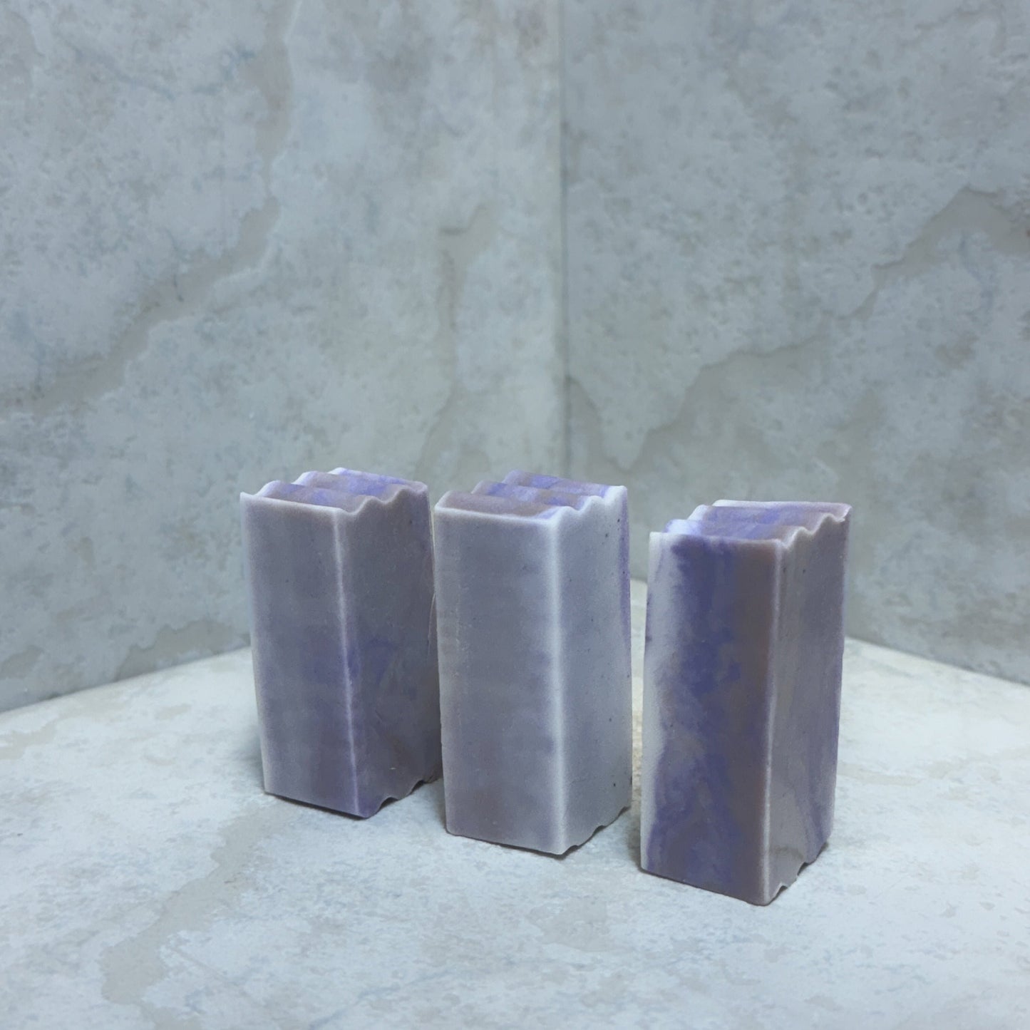 MARBLE BERRY BODY BAR